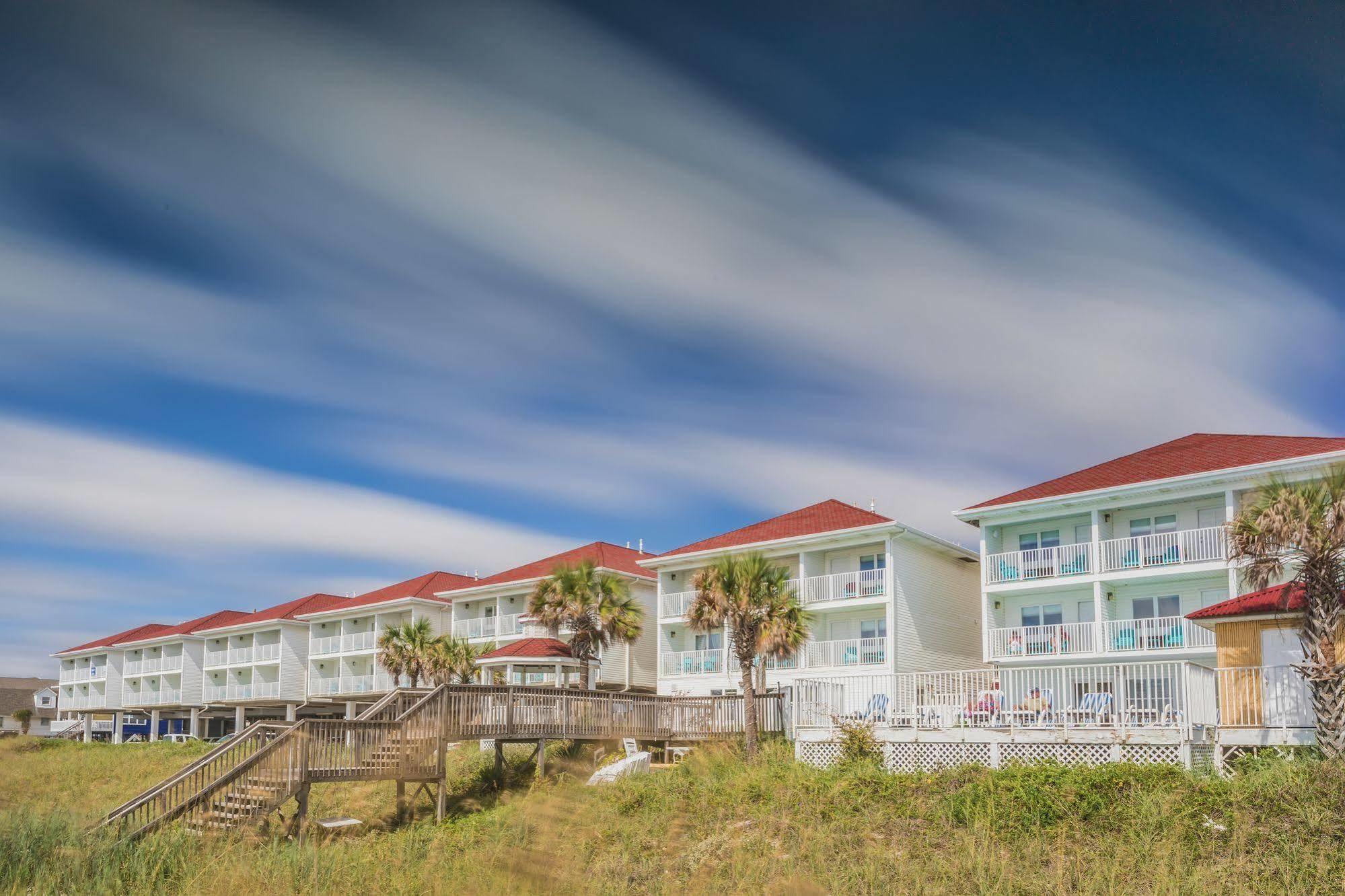 The Islander 3* Ocean Isle Beach